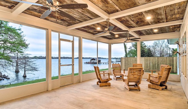 Modern Lake House on Lake Bruin: Pier & Boat Slip!