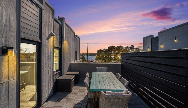 Modern Lake View Condo Located Downtown Saugatuck with Spacious Rooftop Patio