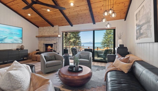 Modern, Lake View, Direct Access, Buoy Avail, EV Charger