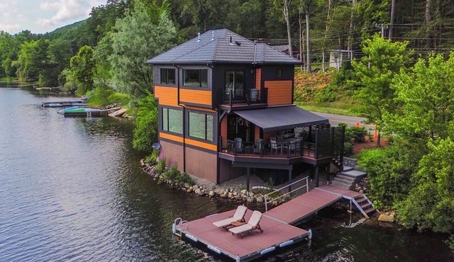 Modern Lakefront Berkshire Lakefront Retreat/Swim & Relax Close to Tanglewod