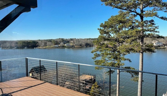 Modern Lakefront Views at Lake Hickory Haven