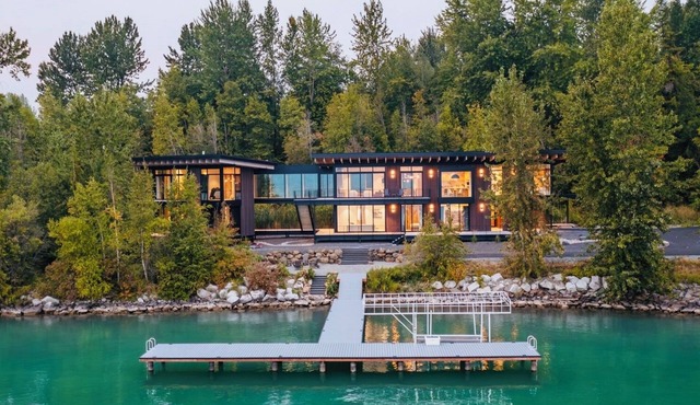 Modern Lakeside Oasis- Stunning Sunsets-Hot Tub-Dock