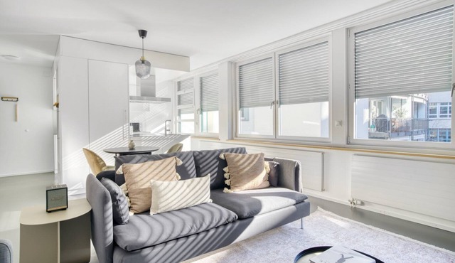 Modern Langstrasse 2.5 Room w/Storage, 5 mins to Tram, by Blueground