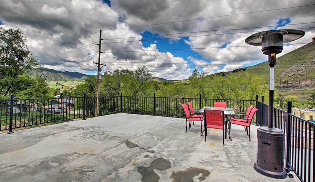 Modern Lava Hot Springs Studio, Walk to Pools