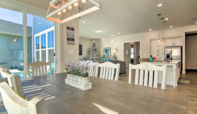 Modern Lewes Home w/Deck, Grill + Pond View!