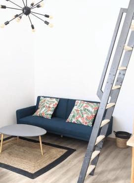 Modern loft down town