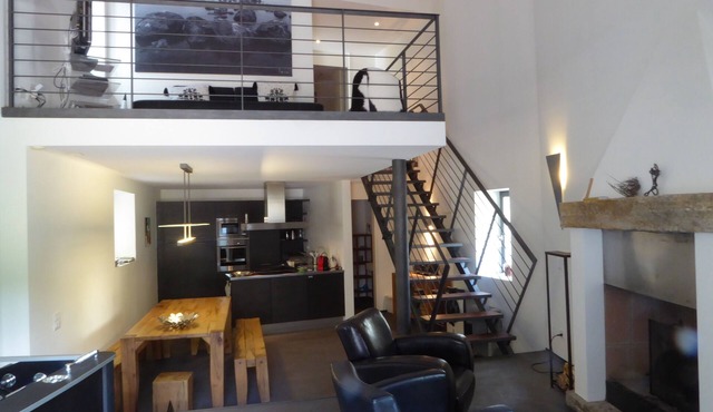 Modern loft in Ticino, quiet location, family-friendly, pool