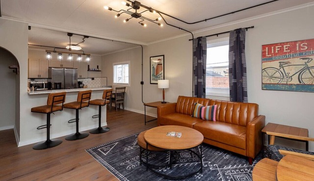 Modern Loft in Valley Junction!