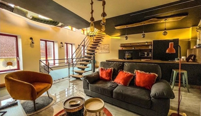 Modern Loft with Jacuzzi and Roof Top in Baccarat