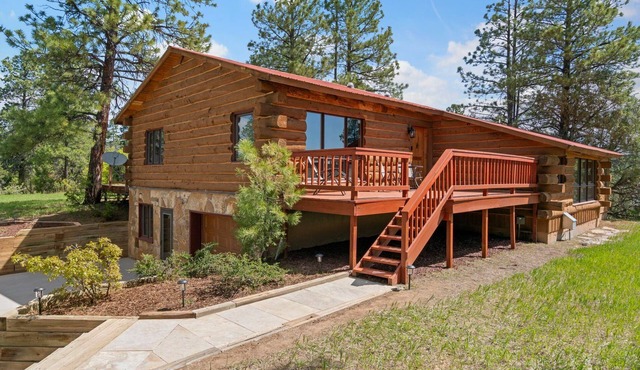 Modern Log Cabin, Great Deck, 10 min from Durango!