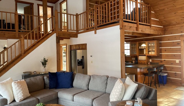 Modern Log Cabin near Waupaca Chain O' Lakes