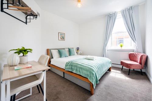 Modern London stay near Nothing Hill