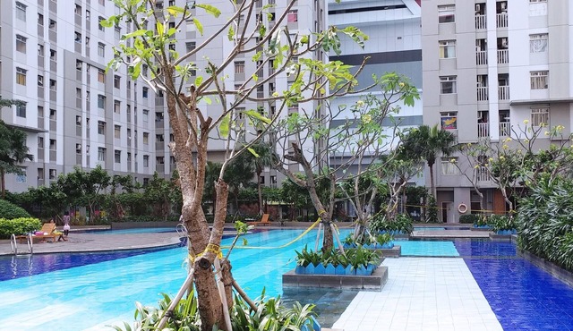 Modern Look 2Br At Green Bay Pluit Apartment