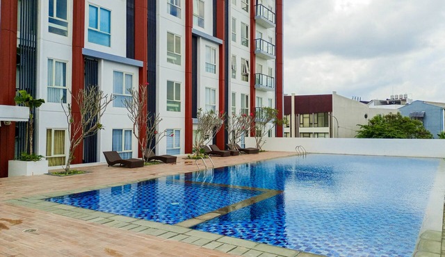Modern Look And Comfortable Studio Barsa City Apartment