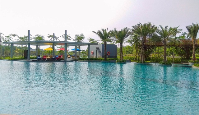 Modern Look And Nice 2Br Gold Coast Apartment Near Pik
