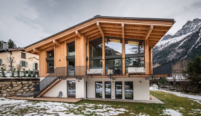 Modern Luxury Mountain Retreat