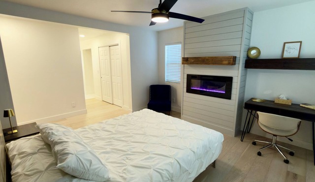 Modern Luxe Haven. Close to the airport, military bases, and downtown