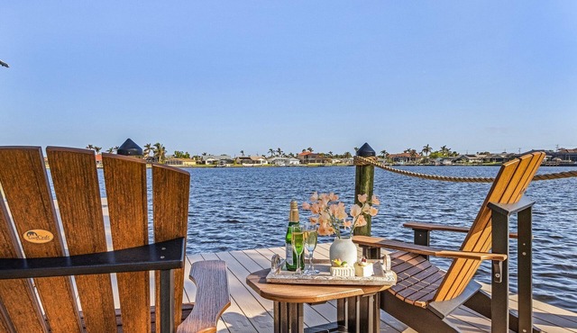 Modern, Luxurious, Waterfront home with Heated Pool - Villa Dock Holiday - Roelens Vacations