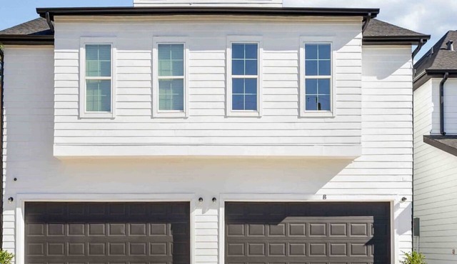 Modern Luxury 3 bedroom House in Medical Center