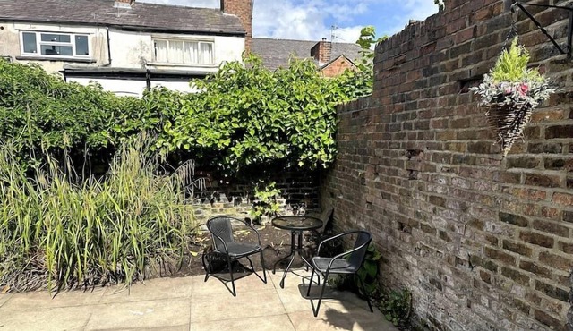 Modern Luxury 4 Bed House in the Heart of Macclesfield