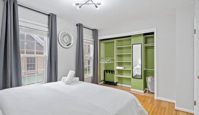 Modern Luxury | DC | Free Parking