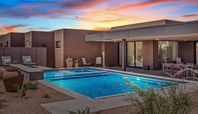 Modern Luxury Desert Home w/Pool & Red Rock Cliff Views