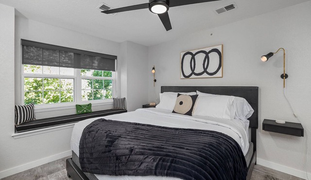 Modern Luxury Hideaway Haven Dog Friendly