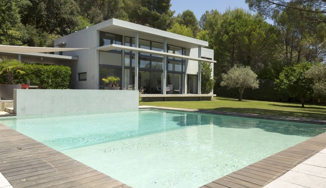 Modern Luxury House in Provence
