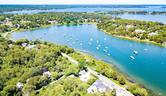 Modern Luxury in Chatham with Water Views: 875-C