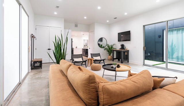 Modern Luxury in Historic Neighborhood