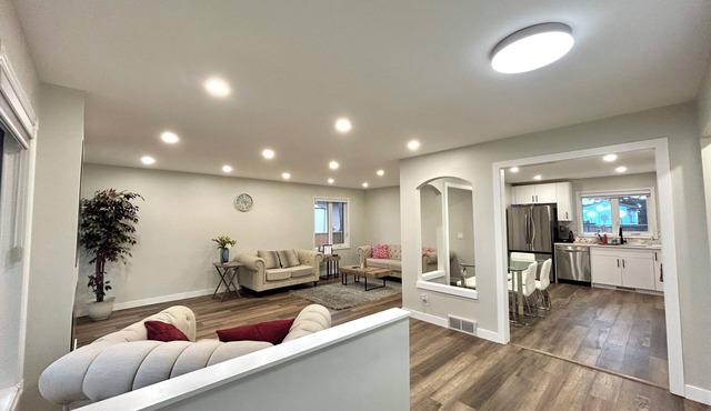 Modern Luxury in Richmond West