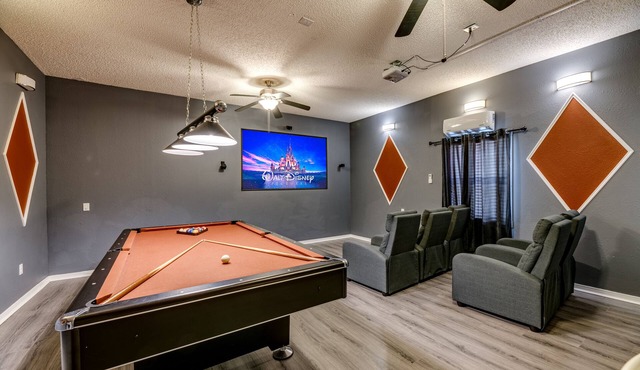 ✦Modern Luxury Villa✦5 min2Disney✦Movie Room✦South-facing Pool/Spa✦Themed Rooms