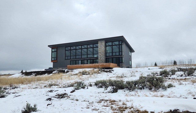 Modern Luxury Yellowstone Retreat
