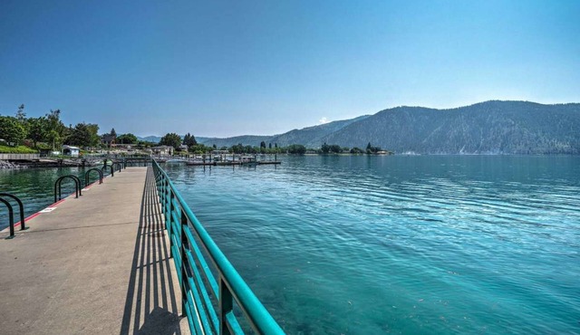 Modern Manson Condo w/Balcony & Lake Chelan Views!