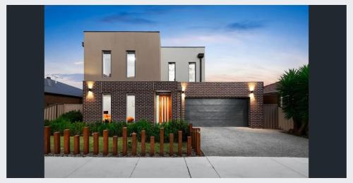 Modern Masterpiece Beautiful St Albans 4BR Home