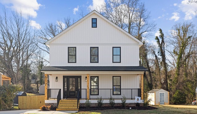 Modern Mebane Escape New Build + Cozy Luxury