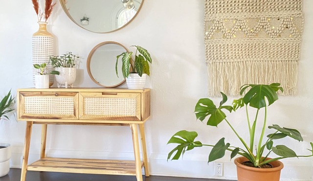 Modern Mediterranean Oasis