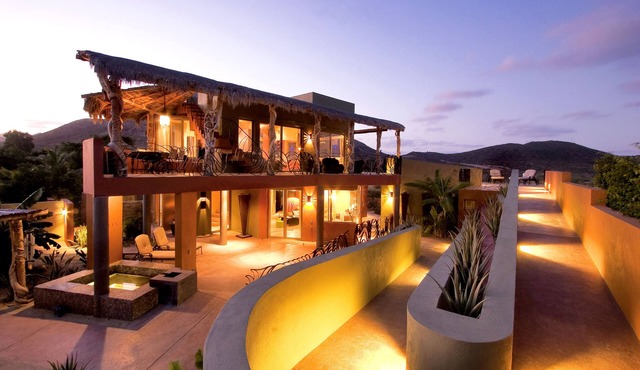 Modern Mexican Home With Panaramic Ocean View