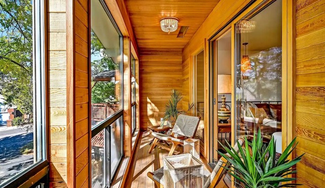 Modern mid century vibe in the foothills