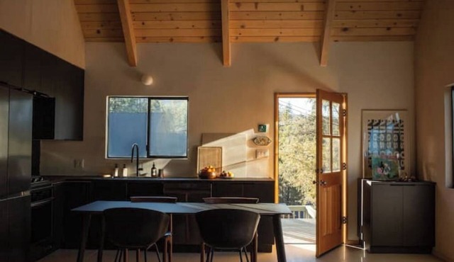 Modern Mountain Forest Cabin