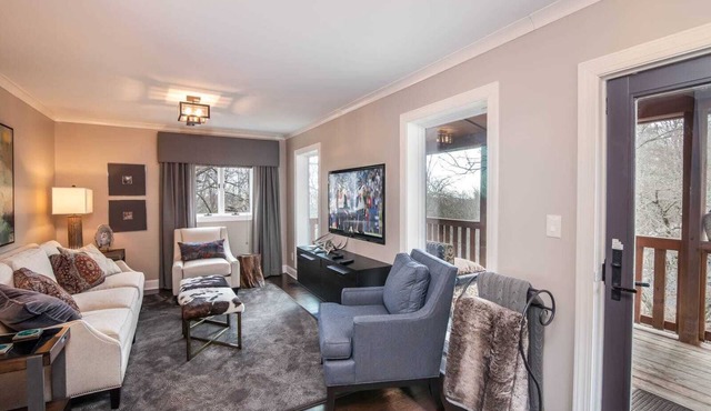 Modern Mountain Cottage On App Ski