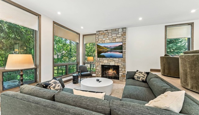 Modern Mountain Retreat in Vail