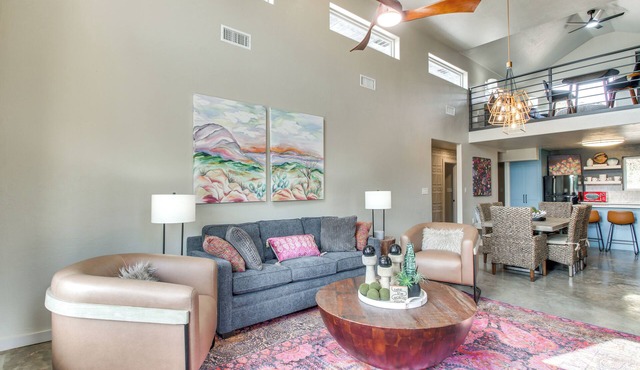 Modern Mtn-View Designer Home in Medicine Park
