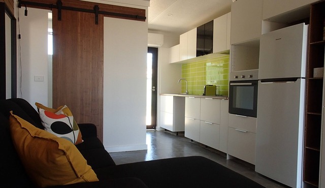 Modern Murray River Retreat