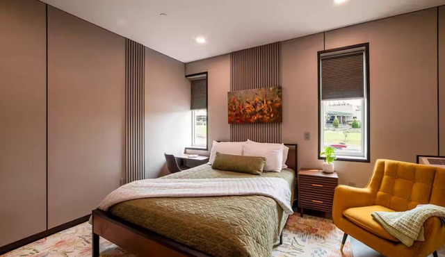 Modern Muse Loft 1BR w/parking