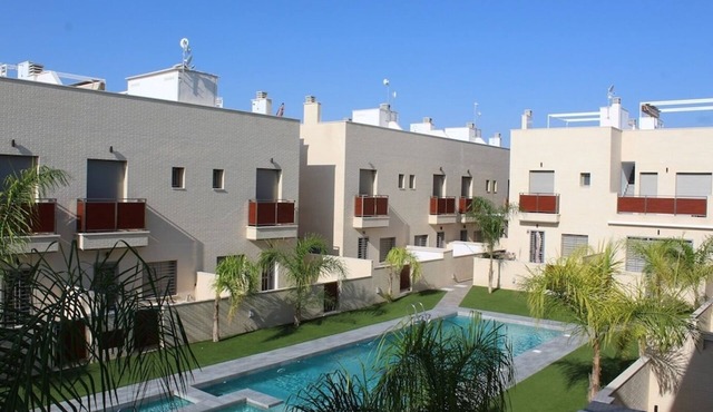 Modern New Built 2 Bedroom Apartment in the beach town of Torre de la Horadadann