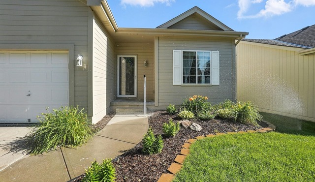 Modern Nest in NW Omaha