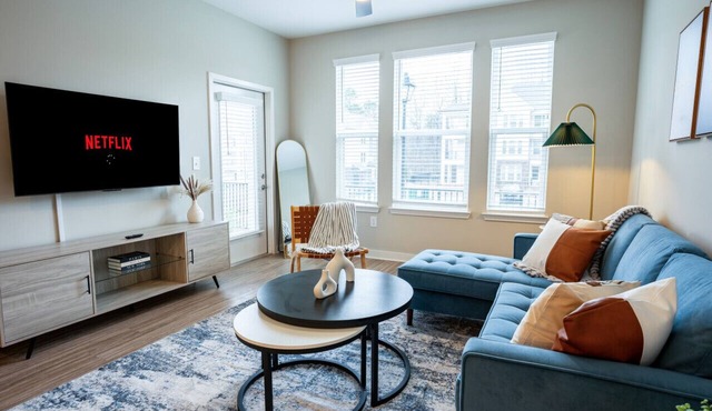 Modern, New Apt | Pool | Long Stays