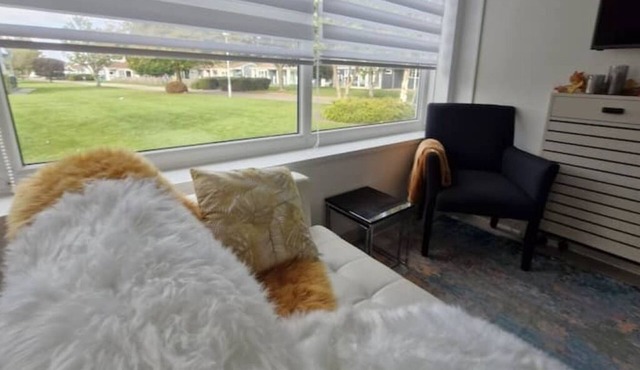 Modern Newly Renovated Home on the Broads