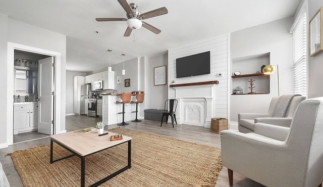 Modern Newly Renovated Duplex 6BR/3BR Sleeps 16